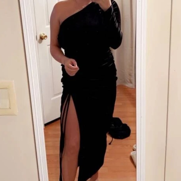 COPY - Velvet luxury dress - Picture 6 of 6